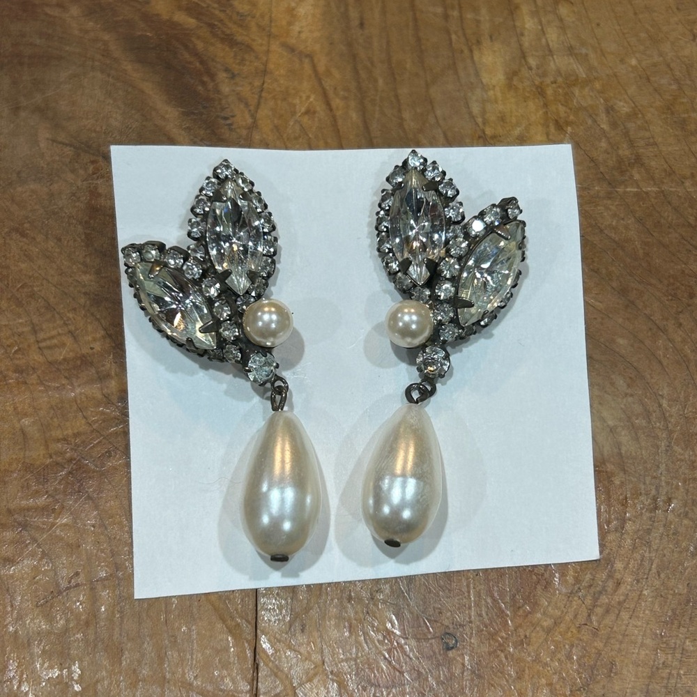 Large Vintage Faux Pearl Sparkly Costume Jewelry Earrings